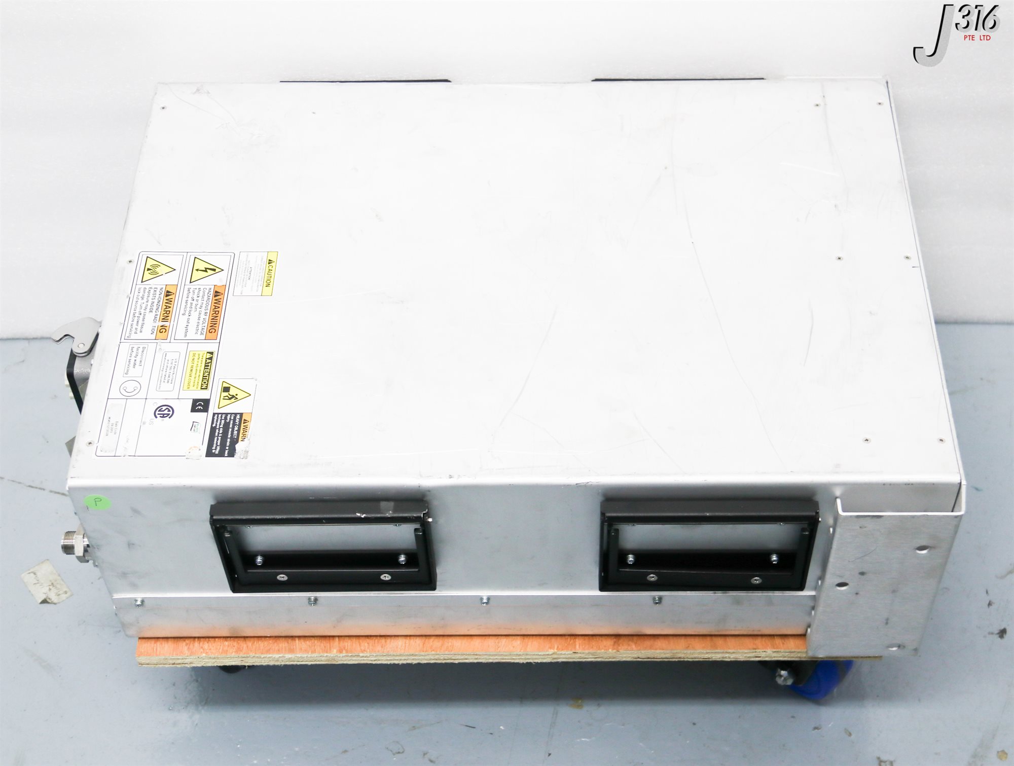 32380 ADVANCED ENERGY RF GEN, PARAMOUNT PLUS VHF 6060 31550260-663